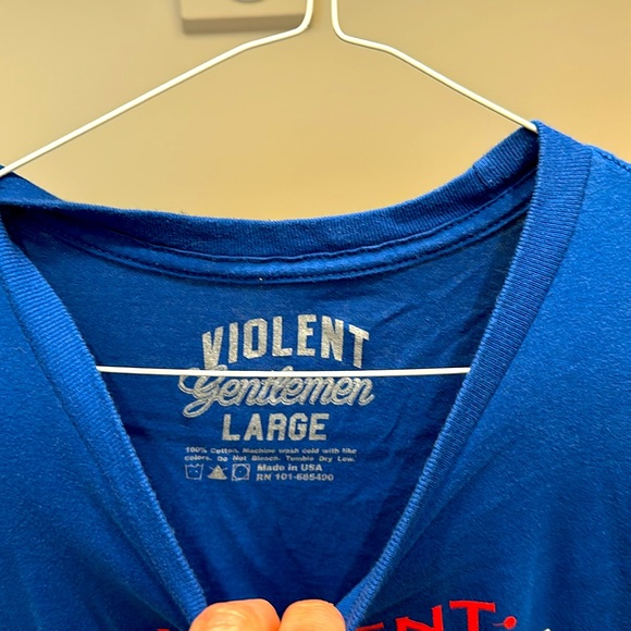 Violent gentlemen t-shirt size large. Worn once and great condition. - Picture 2 of 2
